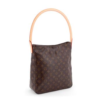 391. LOUIS VUITTON, a monogram canvas shoulder bag, "Looping".