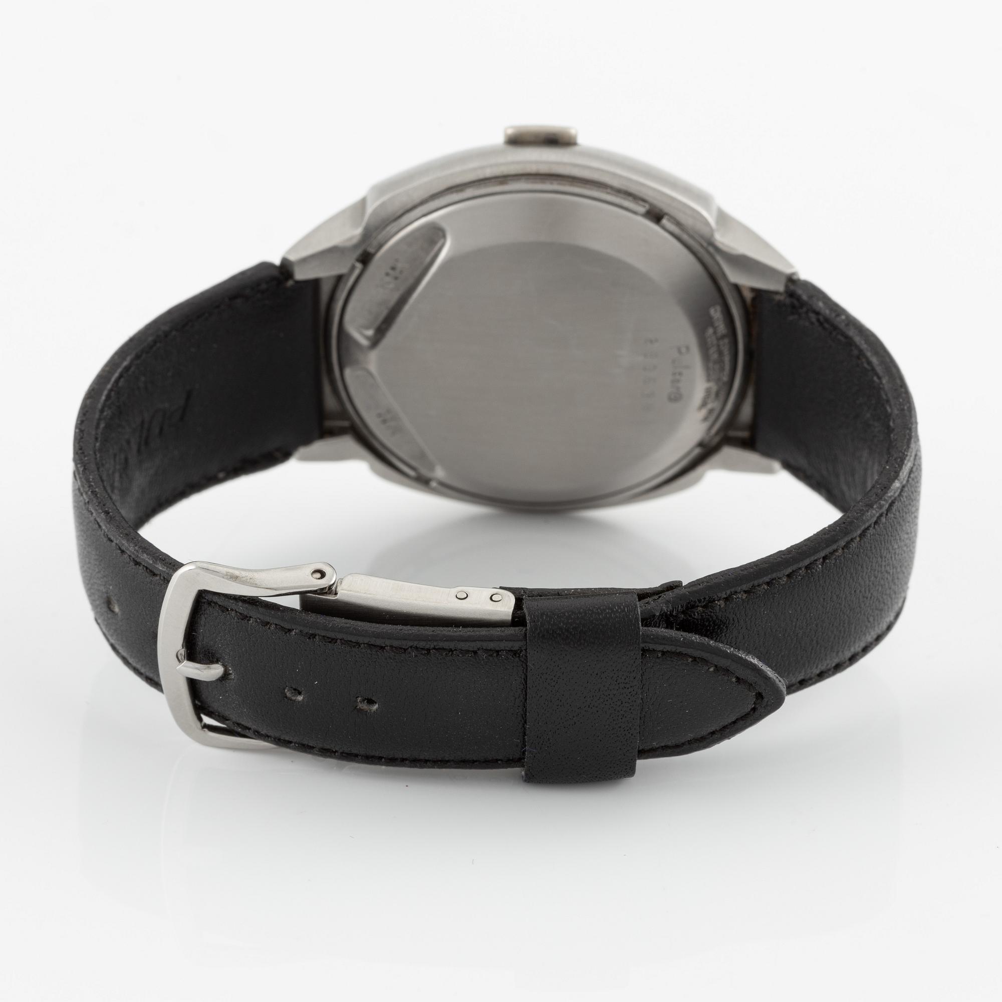 Pulsar, 2 pcs, wristwatches, "No Reserve".