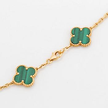 A Van Cleef & Arpels Alhambra malachite necklace in 18K gold.