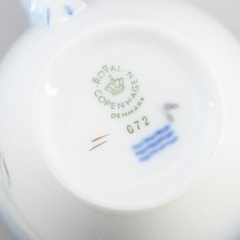 KAFFESERVIS, 24 del, porslin, Måsen, Bing & Gröndahl.