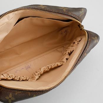 NECESSÄR, "Trousse Toilette 23", Louis Vuitton.