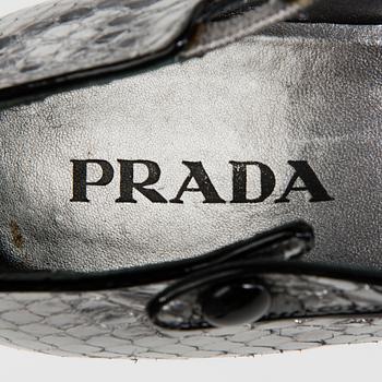 KENGÄT, Prada.