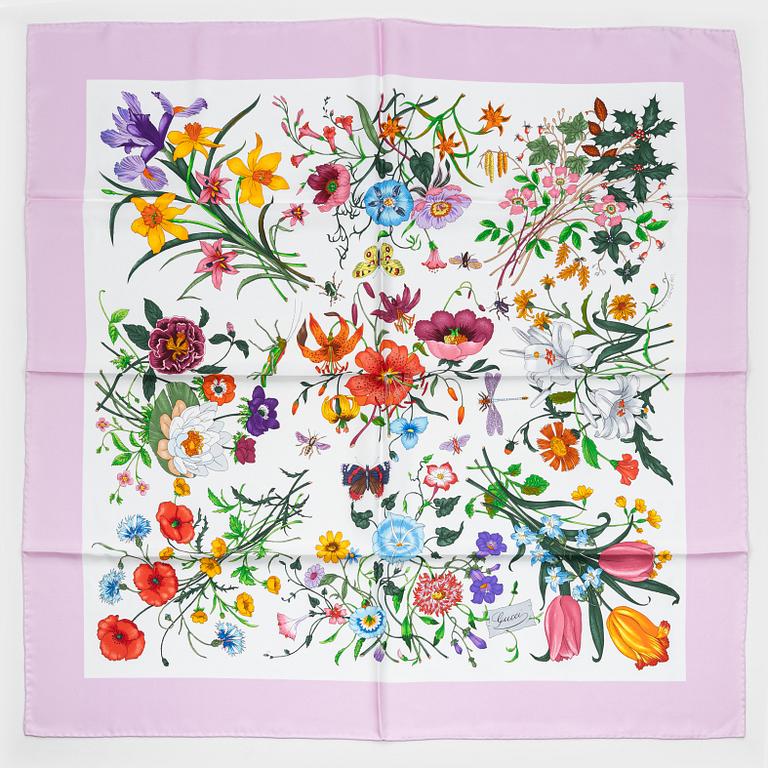 Gucci, a 'Flora' twill silk scarf.