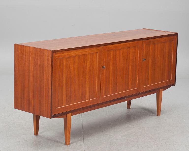 SIDEBOARD, 1960-tal.