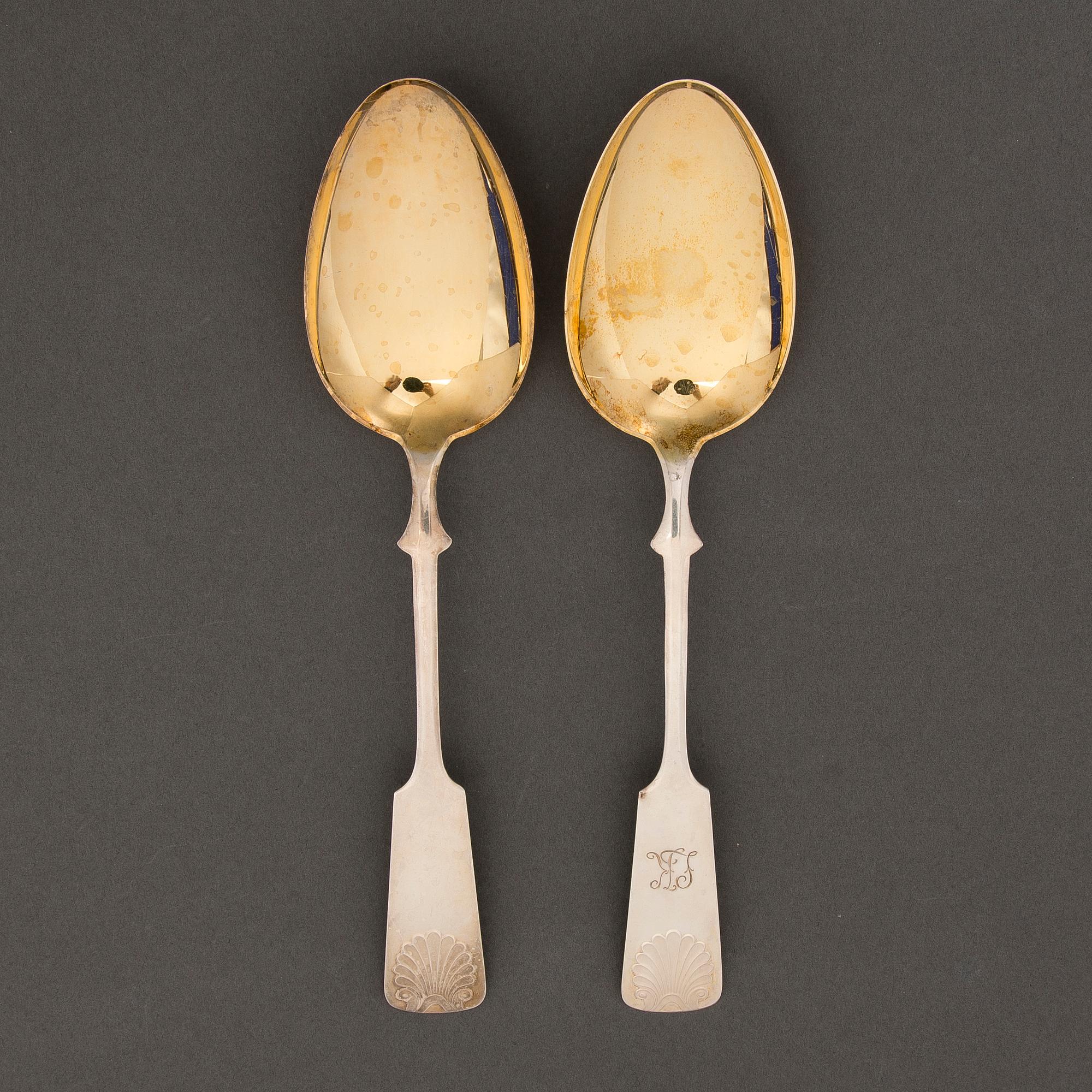 A 48-pcs set of silver cutlery with seashell decoration, Finnish hallmarks, Turku and Hämeenlinna 1956-1983.