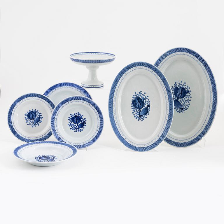 Matservis, 23 delar, fajans, "Tranquebar". Aluminia för Royal Copenhagen.