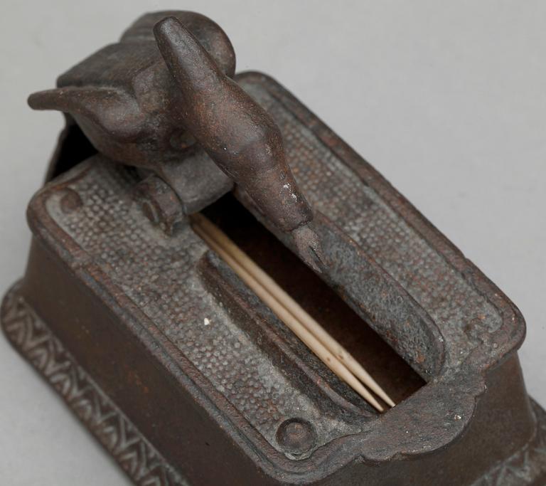 TÄNDSTICKSHÅLLARE, sannolikt England, omkring 1800-talets mitt.