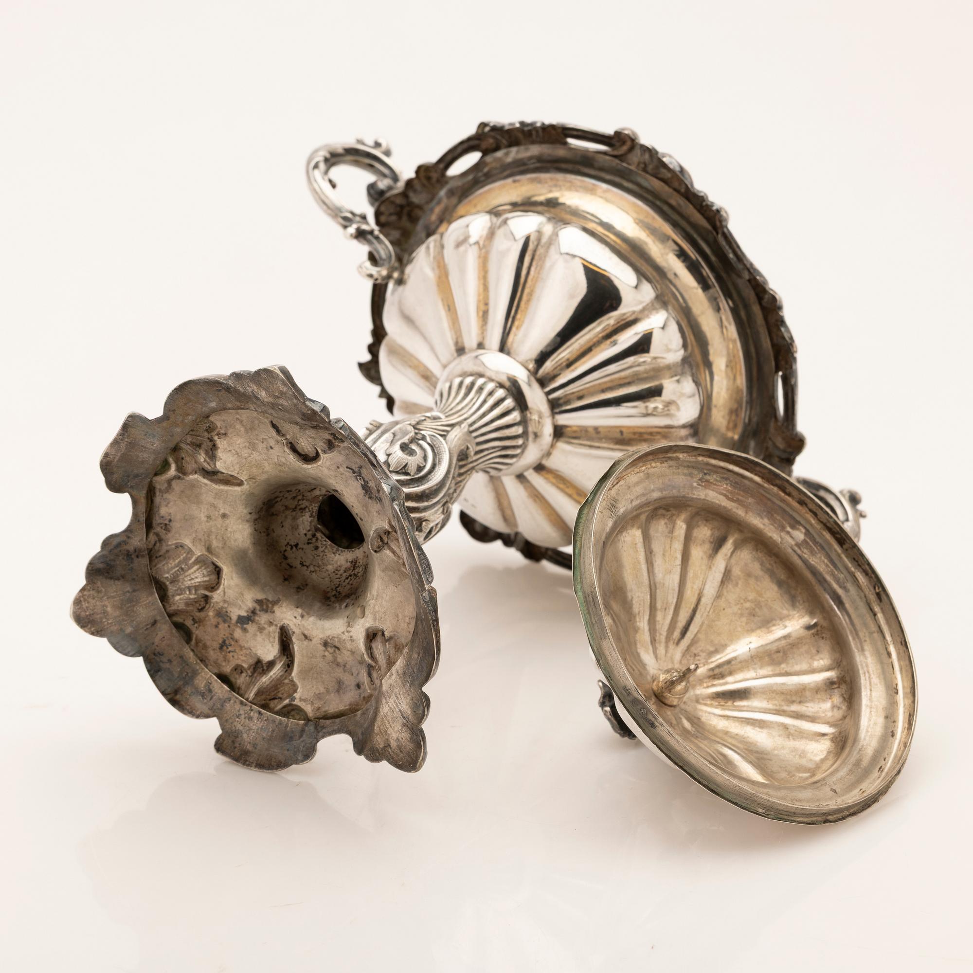 Bowl with lid, silver, Sweden, 1865.