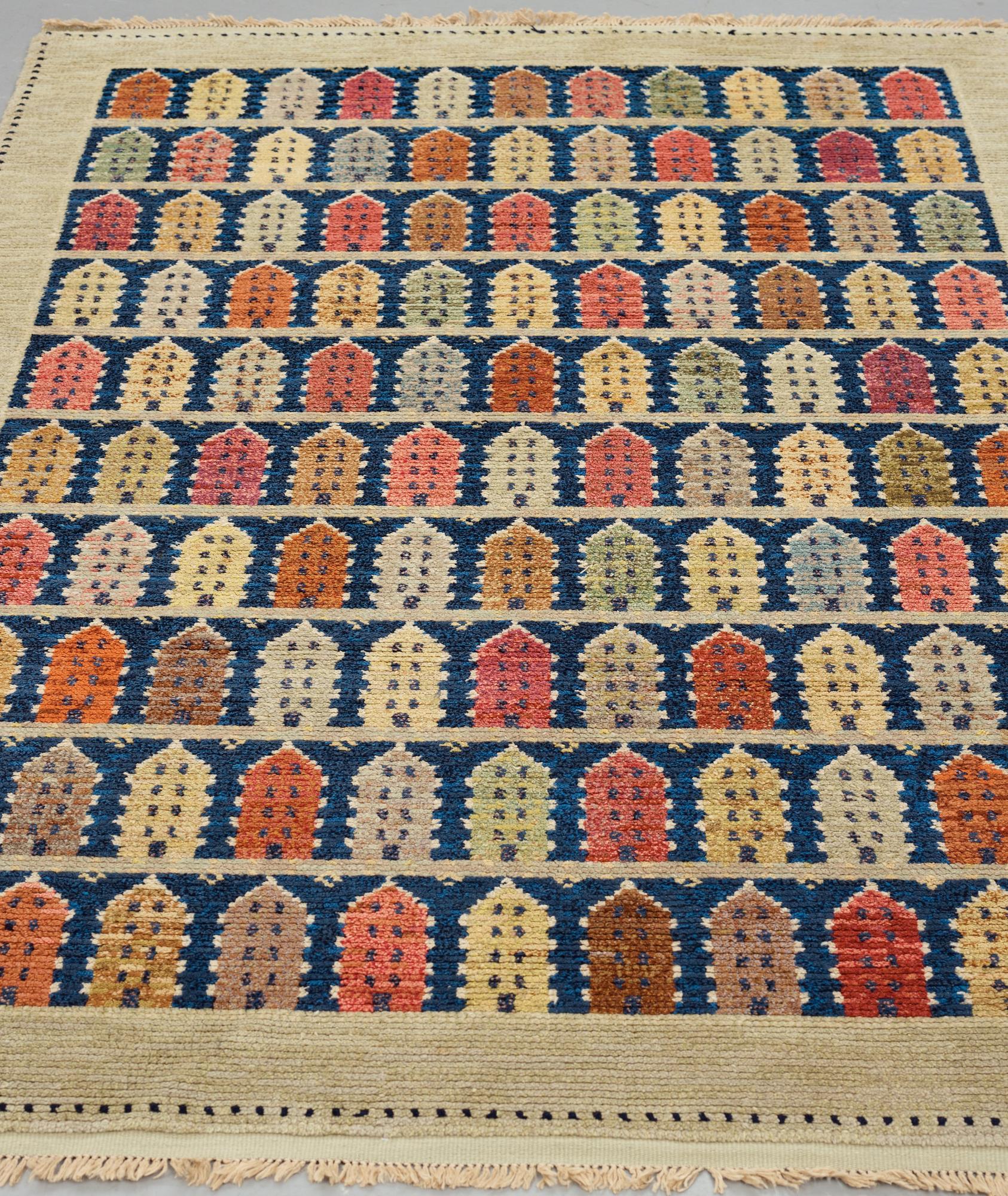 Matto, knotted pile, ca 238 x 157,5-160,5 cm, Sweden the 1940's-50's, unsigned.