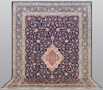 Carpet, Saruk, 417 x 310 cm.