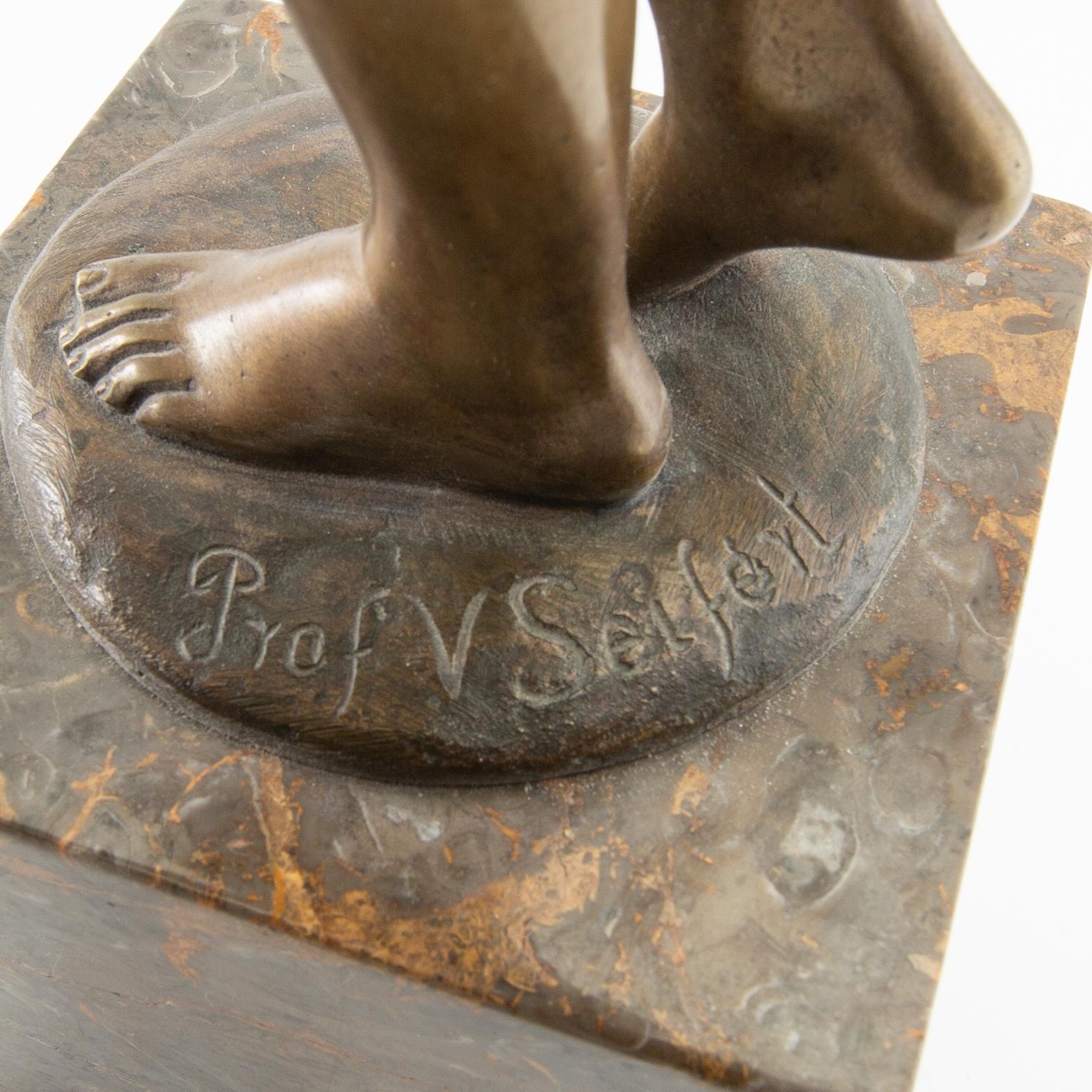 Victor Heinrich Seifert, sculpture "Drinking".