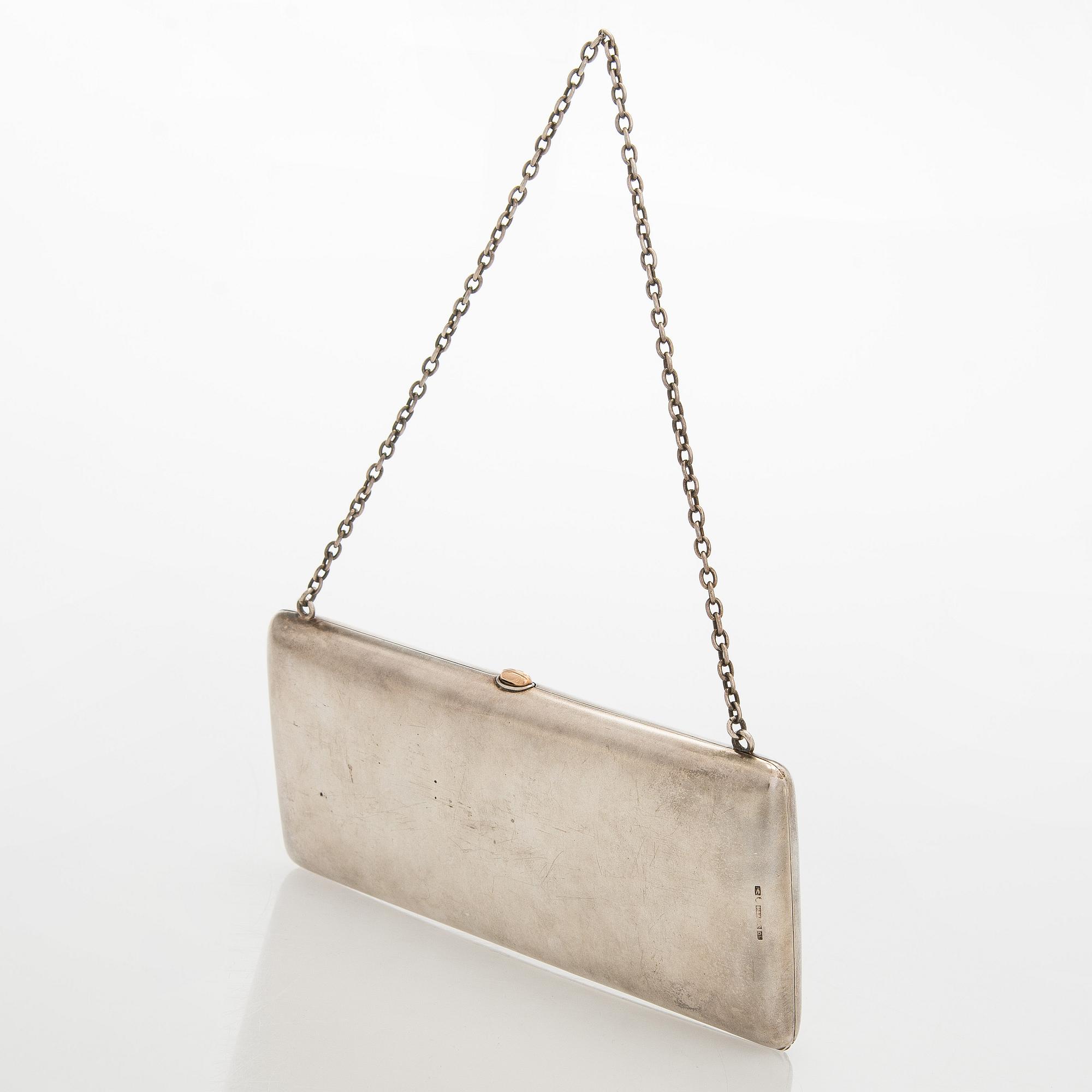 Iltalaukku, hopeaa. Suomen Kultaseppä Oy, Turku 1919.