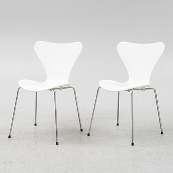 Arne Jacobsen, stolar, 6 st, "Sjuan", Fritz Hansen, 2008.
