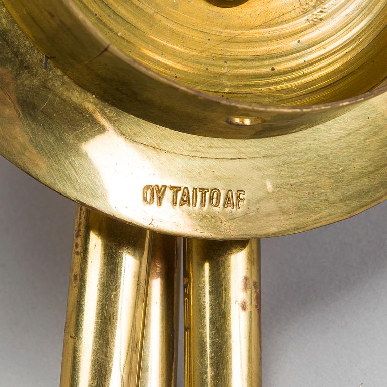 Paavo Tynell, seinävalaisin, malli 9444, Taito / Idman 1900-luvun puoliväli.