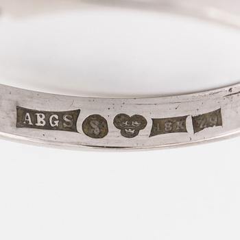 A brilliant cut diamond ring by Arne Blomberg, Strömstad, 1974.