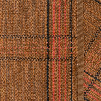 Matta, slätväv, maskinvävd, Skandinavien, ca 246 x 150 cm.