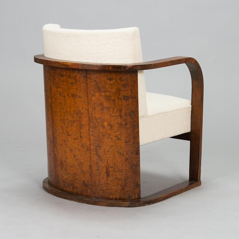 Werner West, a 1930's armchair for Oy Stockmann Ab, Keravan Puusepäntehdas, Finland.