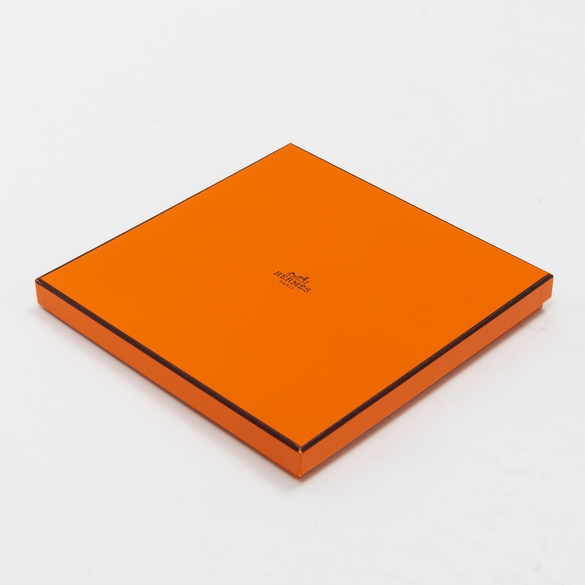 Hermès, scarf, "Qu'importe le flacon".