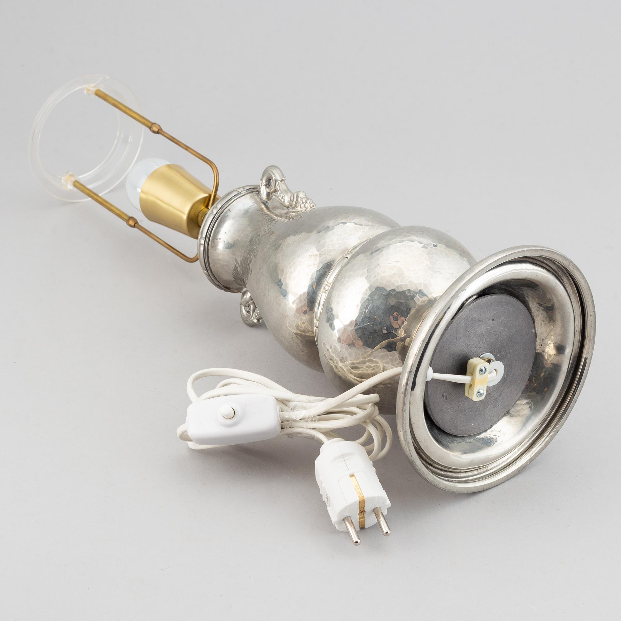 A pewter table lamp from Gerotin, Holland/Denmark, first half of the 20th-century.