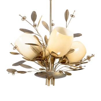 Paavo Tynell, A pair of mid-20th-century '9029/4' chandelier for Taito, Finland.