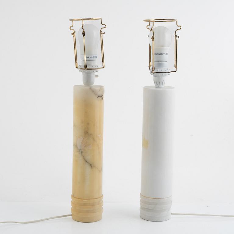 Bordslampor, 2 st snarlika, Bergboms, 1900-talets andra hälft.