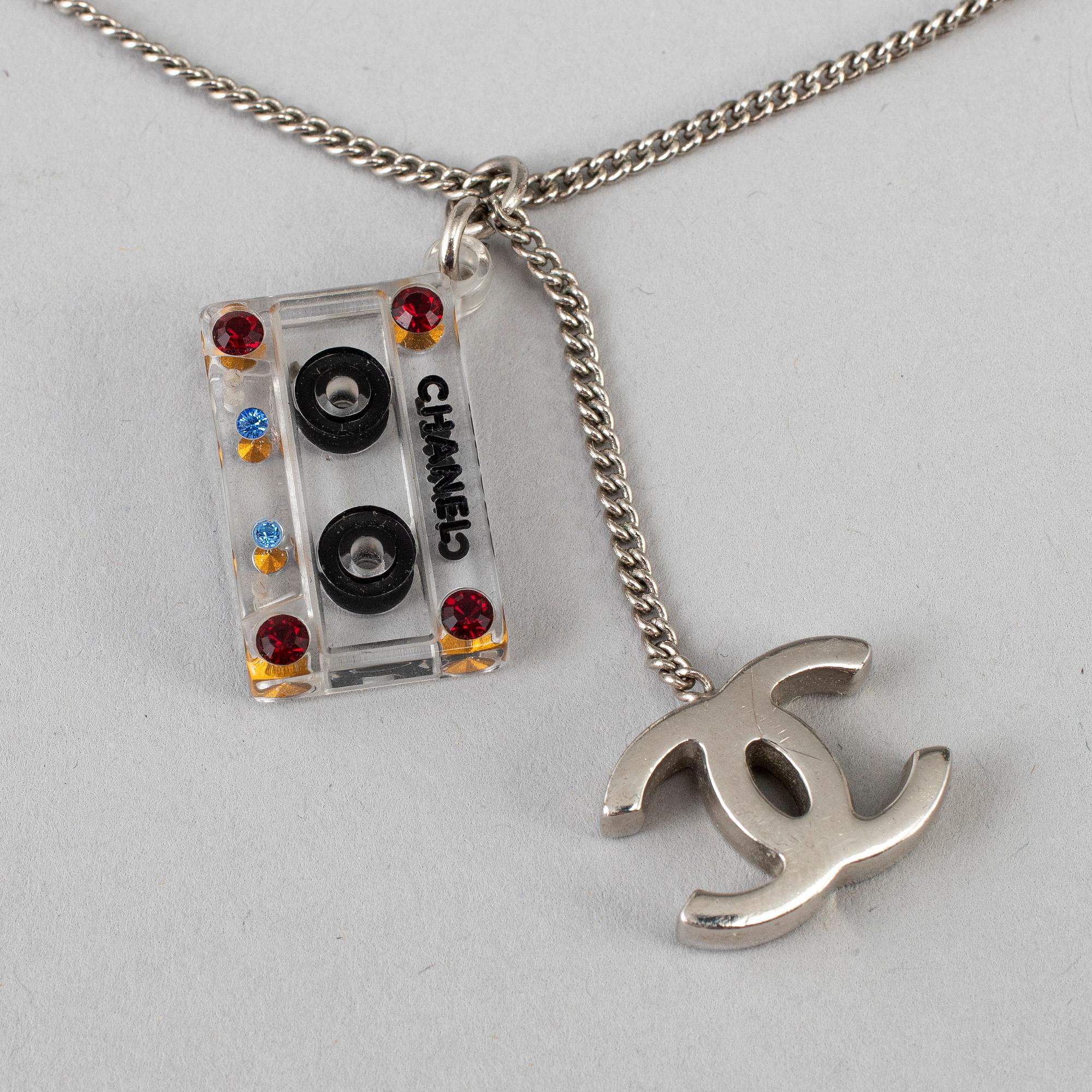 CHANEL, a necklace, spring 2004.