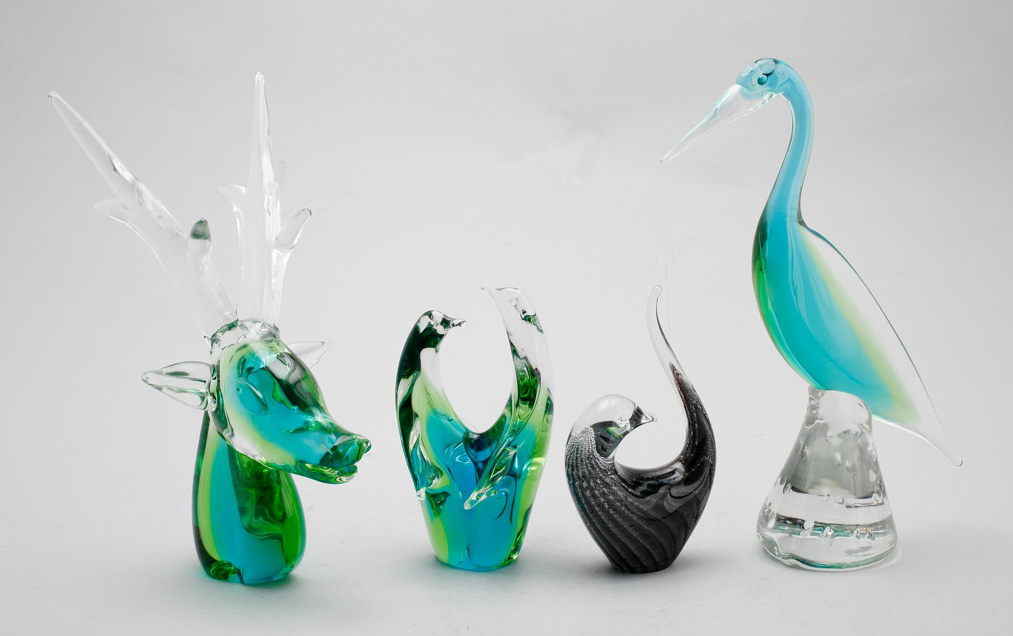 FIGURER, 4 st, glas, Ronneby Glasbruk, 1900-talets mitt.