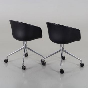 TWO ARMCHAIRS, "About a chair AAC 25" Hee Welling & Hay.