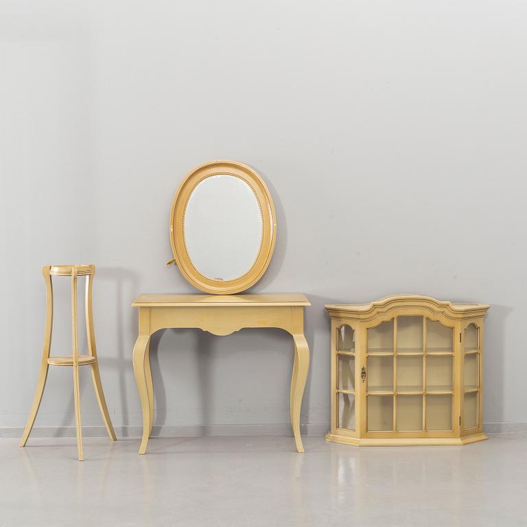 SIDOBORD, SPEGEL, PIEDESTAL samt HÄNGSKÅP, Åmells 1977.