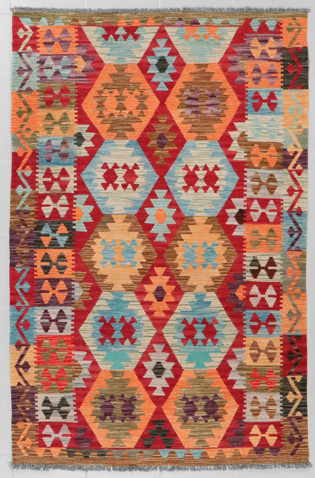 MATTA, kelim, ca 190 x 122 cm.