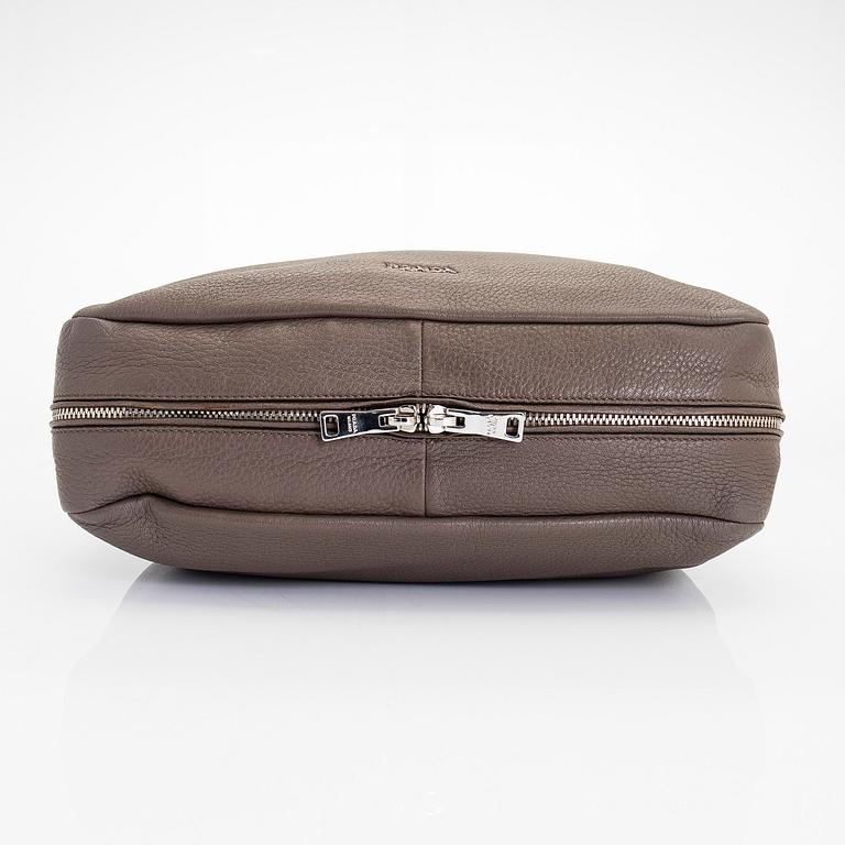 Prada, a 'Cervo Zipper Hobo' bag.