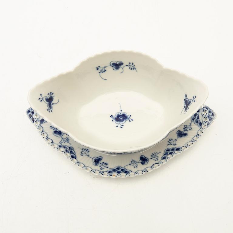Royal Copenhagen, coffee service, 27 pieces, porcelain, "Blue Fluted", Denmark.