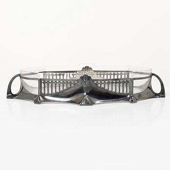 Württembergische Metallwarenfabrik (WMF), an Art Nouvea jardiniere, 1910.