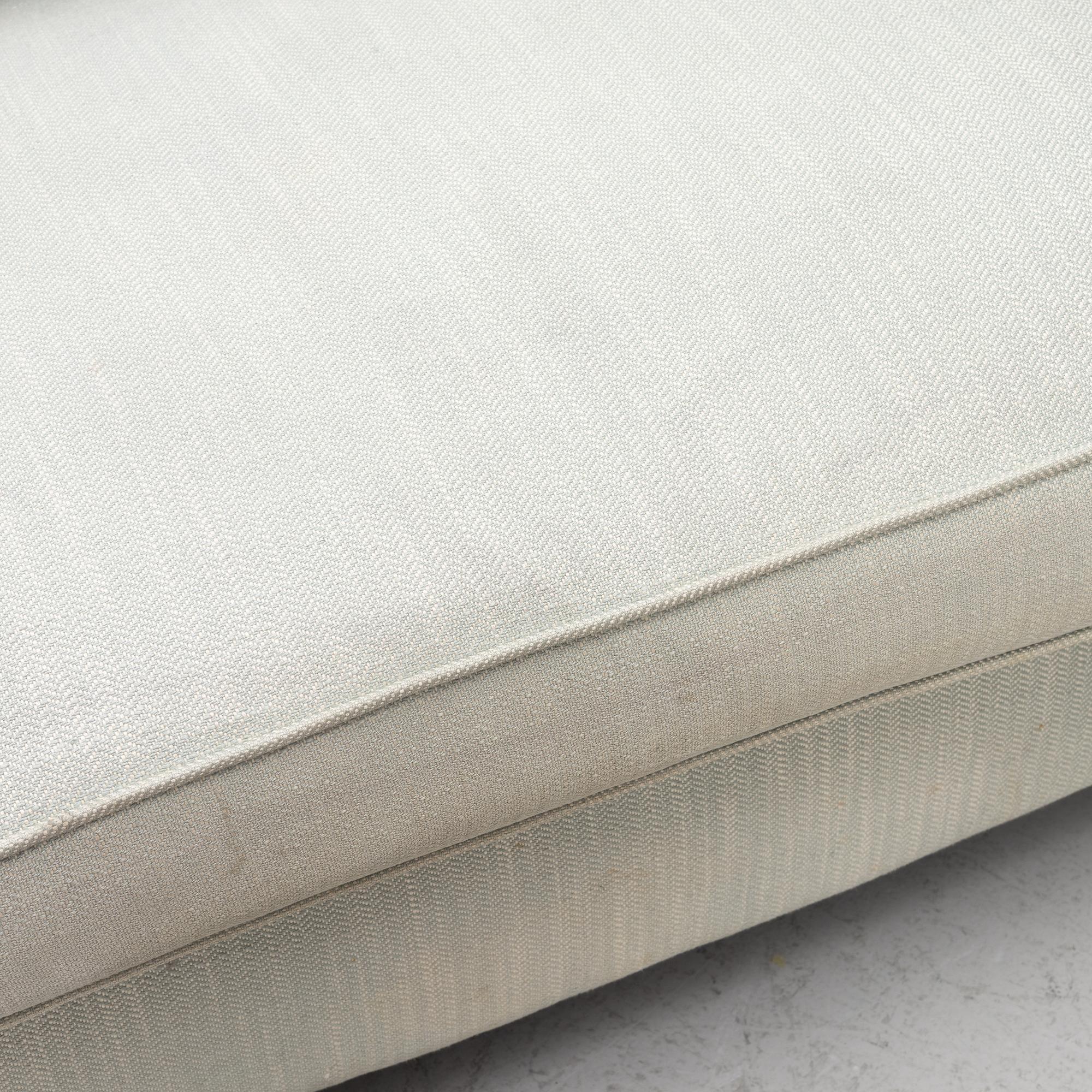 A Howard model sofa, 21st century.