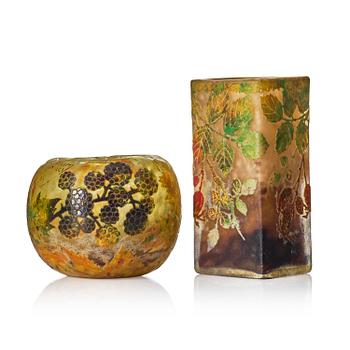 63. Daum Frères, a set of two Art Nouveau cameo glass vases, Nancy, France.