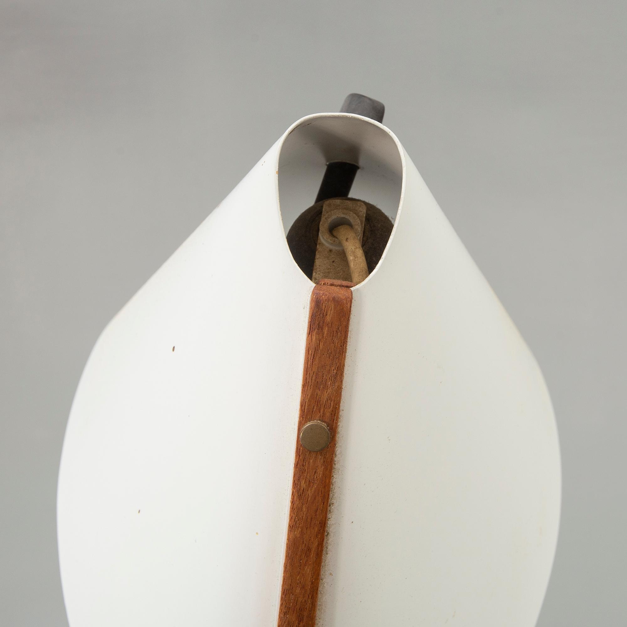 Hans-Agne Jakobsson, table lamp, "B 54", Markaryd, 1950s / 60s.