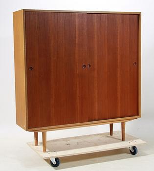 SKÅP, trol "Öresund", Börge Mogensen, Danmark.