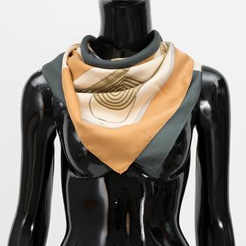 A Hermès silk scarf, "Clic Clac".