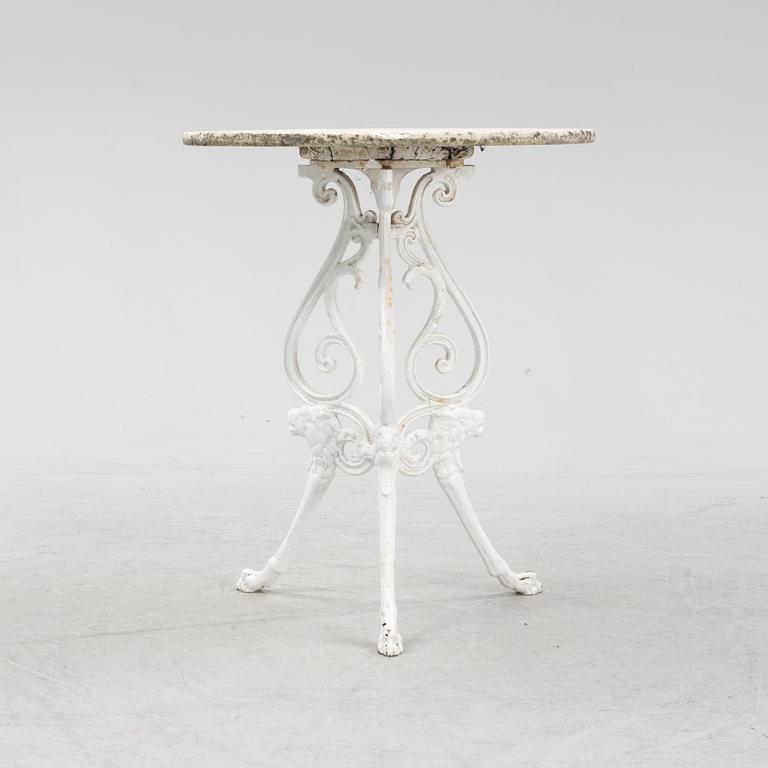 Cafébord, 1900-tal.