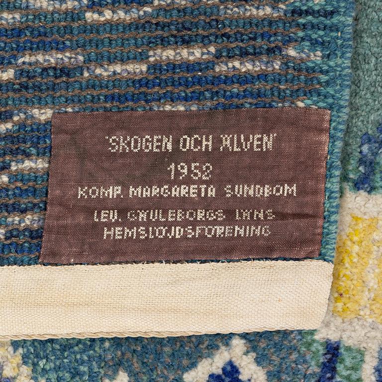 Margareta Sundbom Eichenholz, a knotted pile, 'Skogen och älven' carpet, Gävleborgs Läns Hemslöjdsförening, c. 710 x 384 cm.