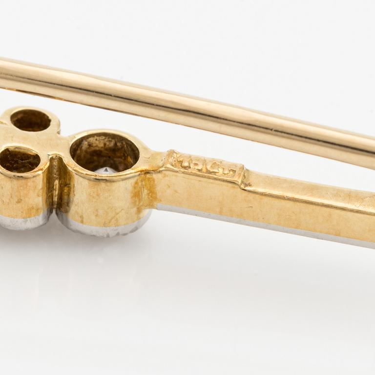 Brosch 18K guld med gammalslipade diamanter.