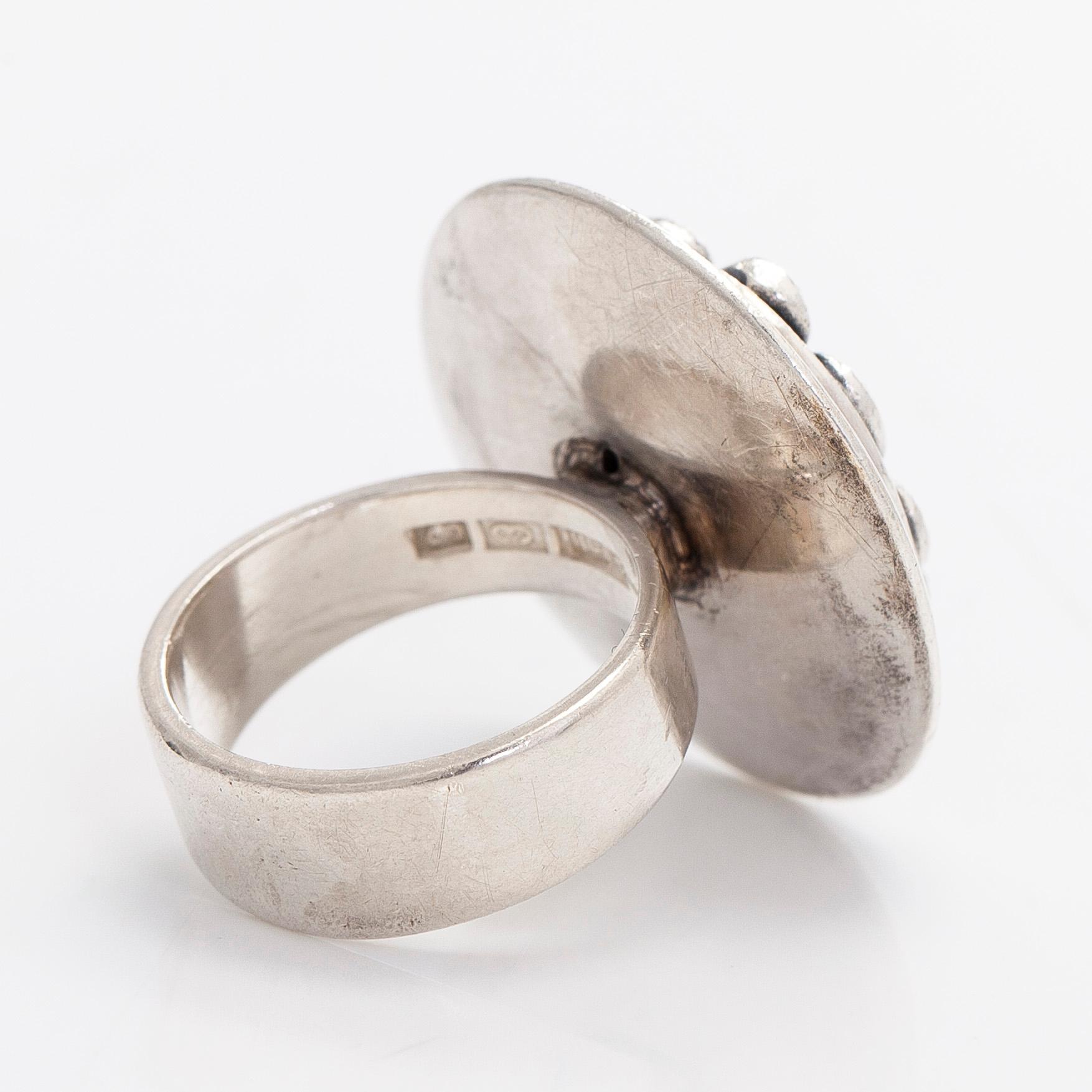 Saara Hopea, a silver ring, Ossian Hopea, Porvoo 1964.
