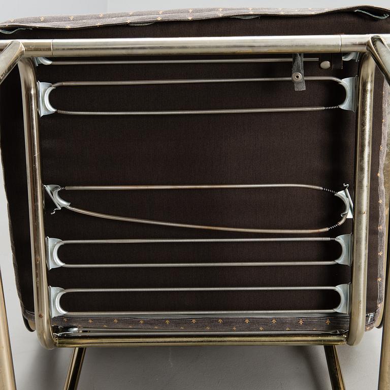 A 1980s 3 piece sofa suite 'Remmi' for Avarte.