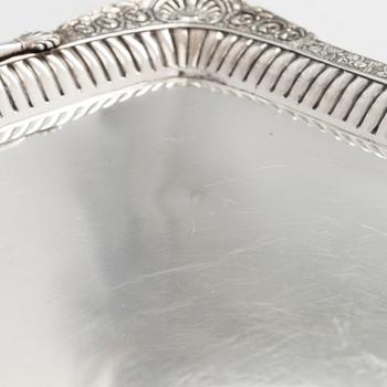 A silver tray, maker's mark of Henrik Tallberg, St. Petersburg 1832.