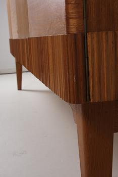 SKÄNKSKÅP, 1940-tal.