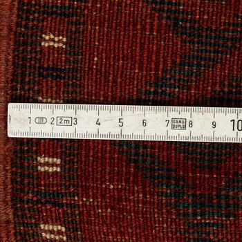 MATTO, a semi-antique Kazak probably, ca 277 x 198,5 cm.