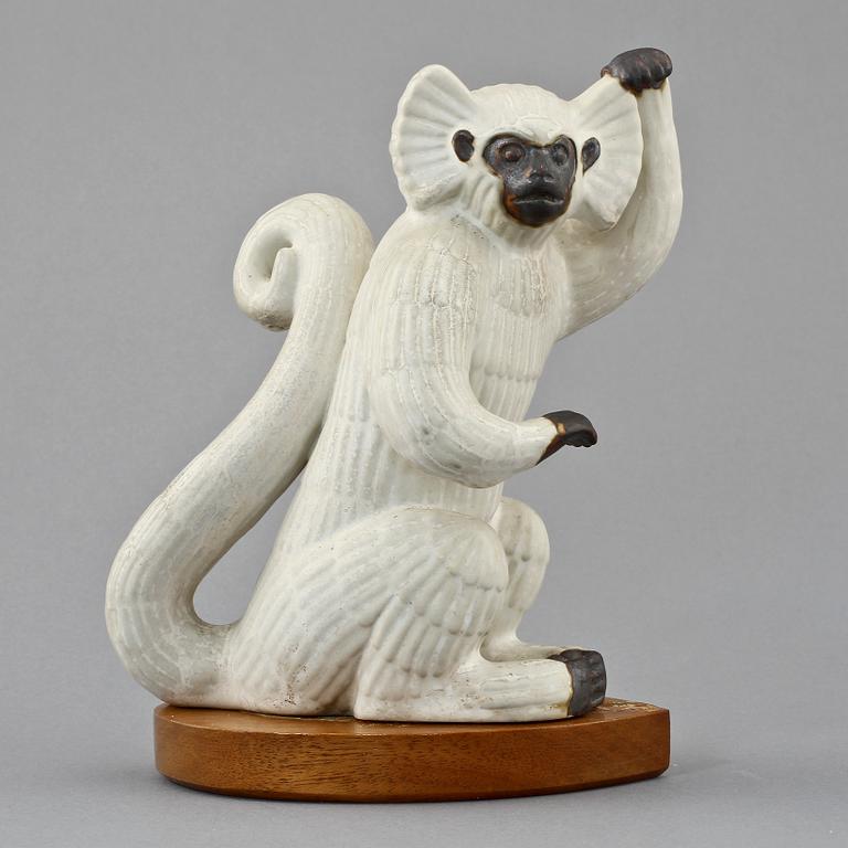 FIGURIN, stengods, Gunnar Nylund, Rörstrand, 1900-tal.