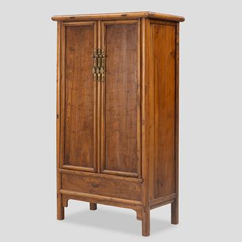 A Ming-style cabinet, 19th/20th century.