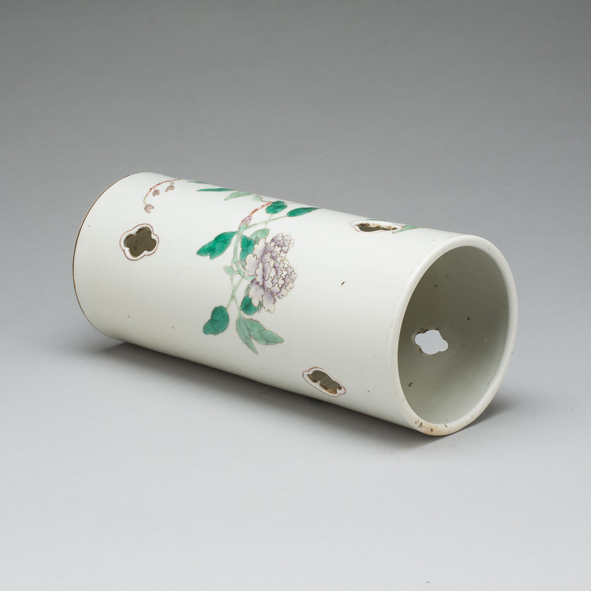 PERUKVAS, porslin Kina, 1900-tal.