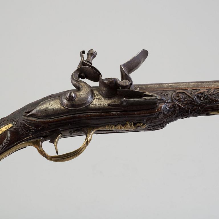 FLINTLÅSPISTOLER, 2 st, 1700-tal, för den orientaliska marknaden.